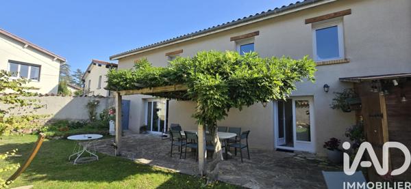 Maison à vendre 8 pièces 170 m² Bonson