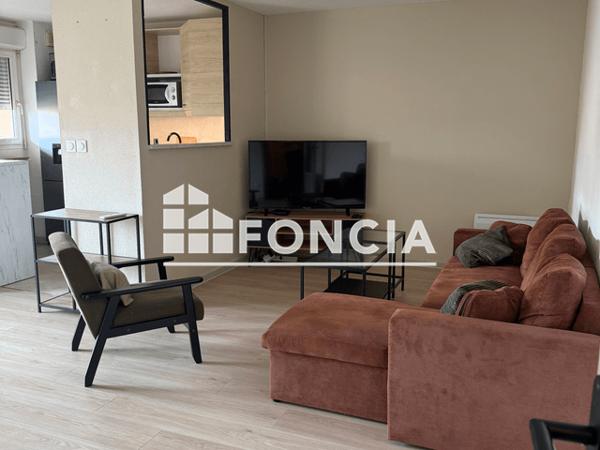 Location Appartement meublé 3 pièces 63.5 m² - 160 RUE MOZART Agen 47000