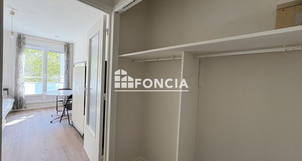 Location Studio meublé 18.02 m² - Clermont-ferrand 63000