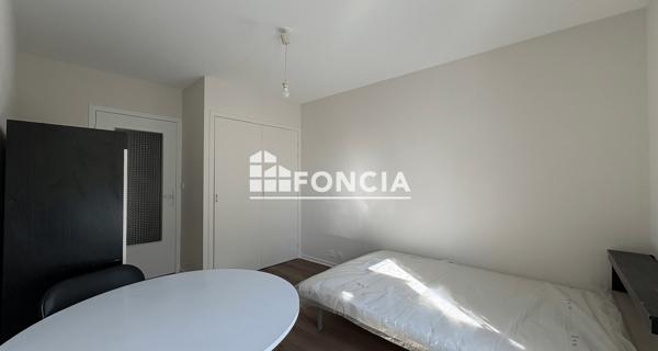 Location Studio meublé 18.02 m² - Clermont-ferrand 63000