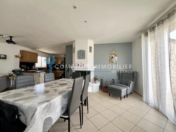 Maison
                                                                                                                                                                                                                                                                                                                        5 pièce(s)                                                                                                                                                                                                          3 chambre(s)                                                                                                                                                                                                          114  m²