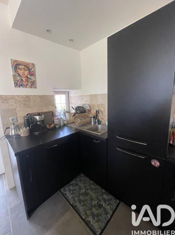 Maison à vendre 4 pièces 160 m² Saint-Étienne-de-Fontbellon
