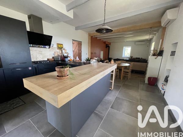 Maison à vendre 4 pièces 160 m² Saint-Étienne-de-Fontbellon