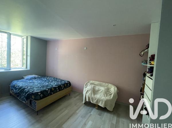 Maison à vendre 4 pièces 160 m² Saint-Étienne-de-Fontbellon