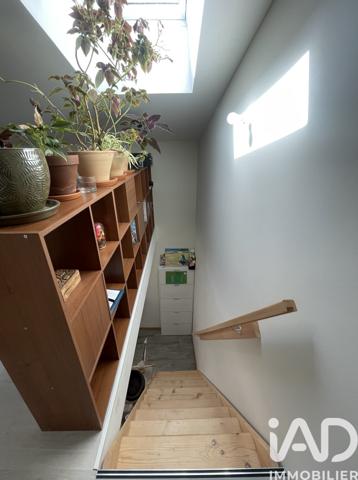 Maison à vendre 4 pièces 160 m² Saint-Étienne-de-Fontbellon