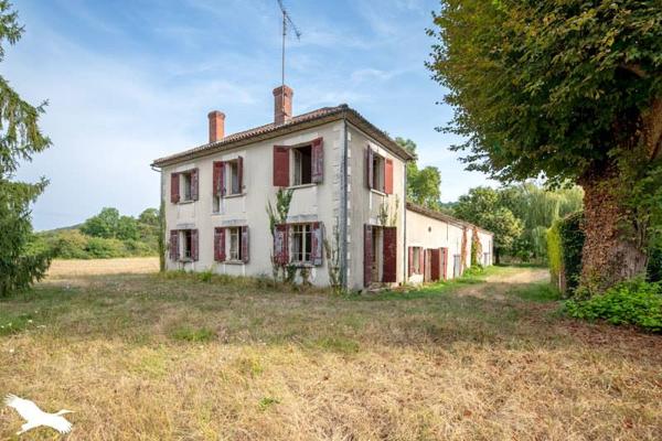 Maison à vendre |  Vergt |  6 pièces | 187 m²