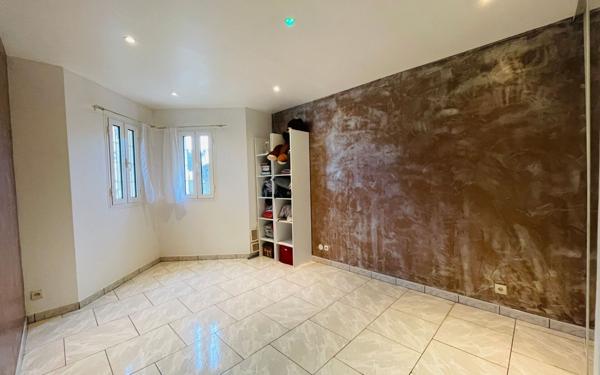 Maison à vendre    5 pièces • 193 m2 Pannes