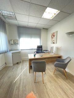 Bureau Nîmes 79 m²