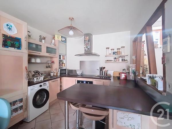 Maison à vendre  5 pièces - 111 m2 OISSEL - 76
