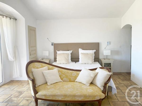 Maison à vendre  8 pièces - 289,94 m 2   STE MAXIME  - 83