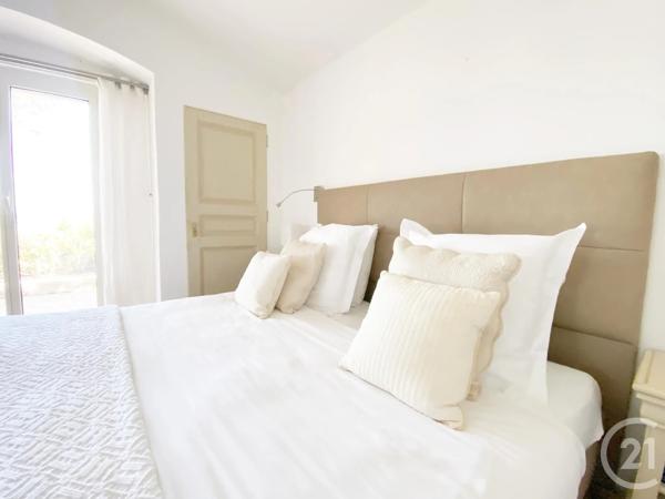 Maison à vendre  8 pièces - 289,94 m 2   STE MAXIME  - 83