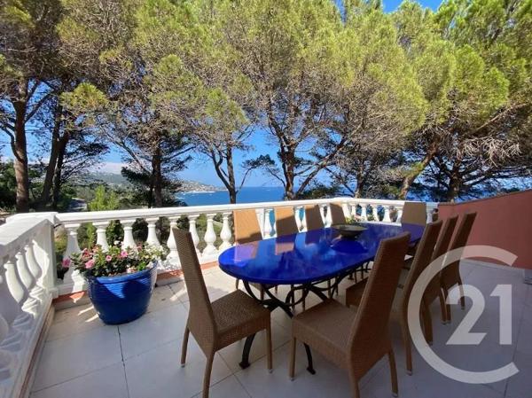 Maison à vendre  8 pièces - 289,94 m 2   STE MAXIME  - 83