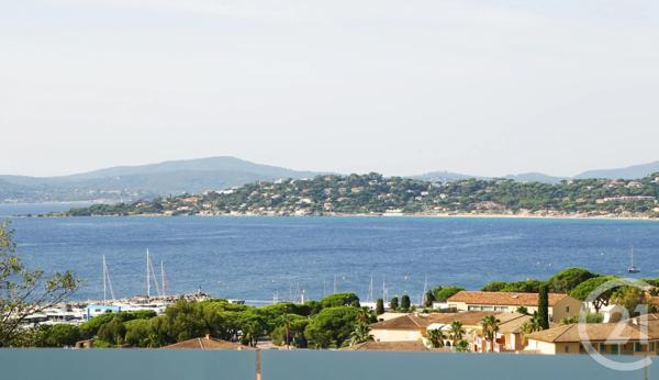 Maison à vendre  8 pièces - 289,94 m 2   STE MAXIME  - 83