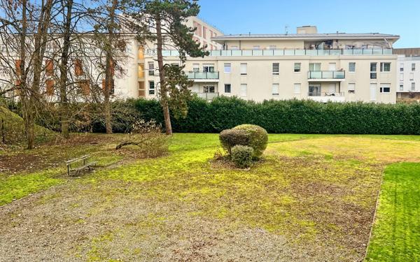 Appartement à vendre    3 pièces • 53,36 m2 Le Chesnay