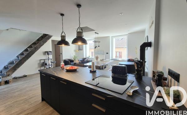 Maison à vendre 9 pièces 233 m² Andrézieux-Bouthéon