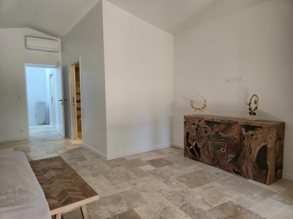 Maison neuve de 190 m² qui mélange le style urbain et une touche de Bali