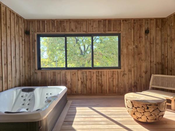 Maison neuve de 190 m² qui mélange le style urbain et une touche de Bali