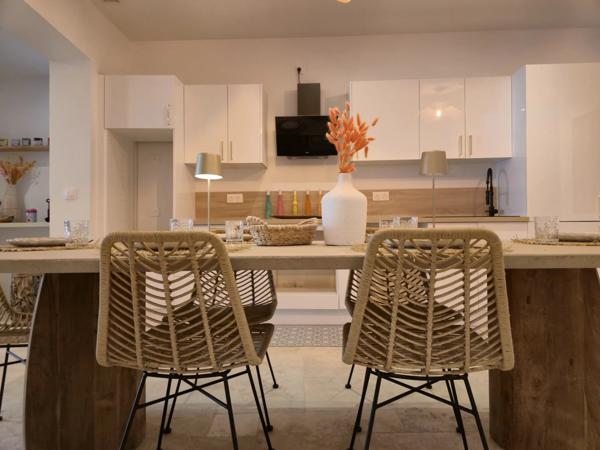 Maison neuve de 190 m² qui mélange le style urbain et une touche de Bali