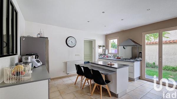 Maison à vendre 6 pièces 143 m² Millery