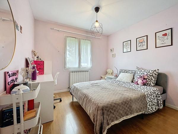 Maison 6 pièces de plain-pied – 141 m² – Parcelle 1 200 m² – Secteur Pechbonnieu / Gratentour