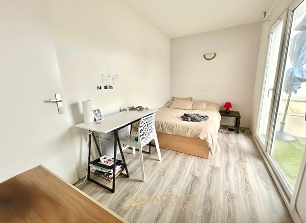 La Rochelle Minimes ? T3 avec terrasse et parking, dernier étage avec ascenseur €259 500 ** - Référence MR686D1