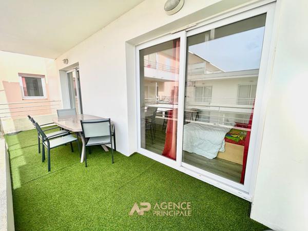 La Rochelle Minimes ? T3 avec terrasse et parking, dernier étage avec ascenseur €259 500 ** - Référence MR686D1