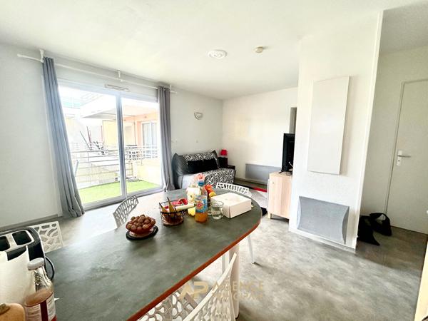 La Rochelle Minimes ? T3 avec terrasse et parking, dernier étage avec ascenseur €259 500 ** - Référence MR686D1