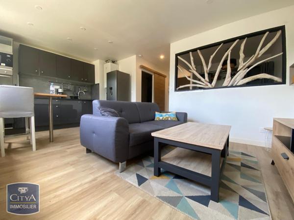 Appartement à louer 1 pièce 30.2m²