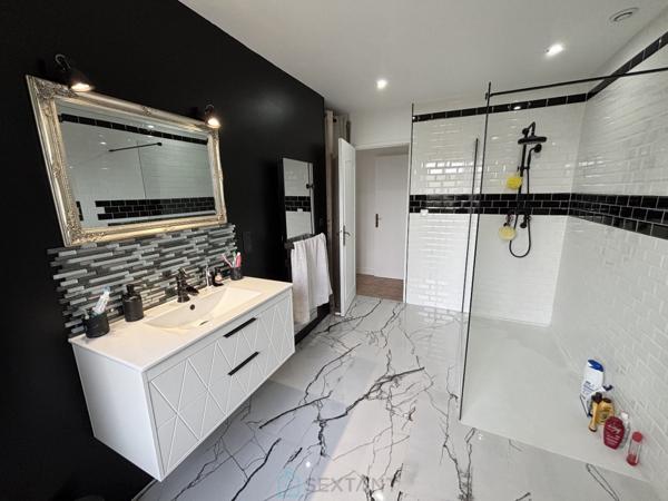 Grande maison de plain pied 4 chambres avec jardin