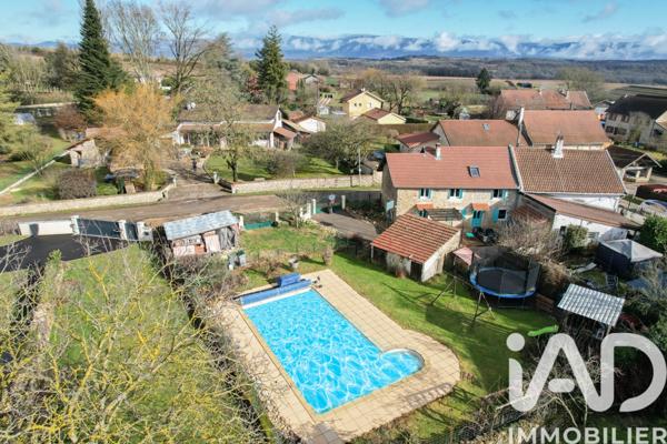 Maison à vendre 4 pièces 100 m² Saint-Baudille-de-la-Tour