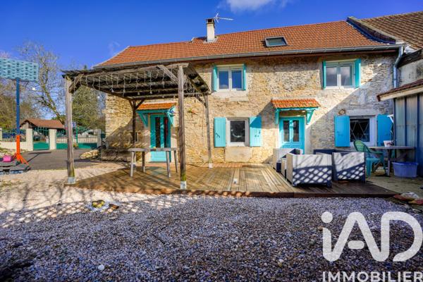 Maison à vendre 4 pièces 100 m² Saint-Baudille-de-la-Tour