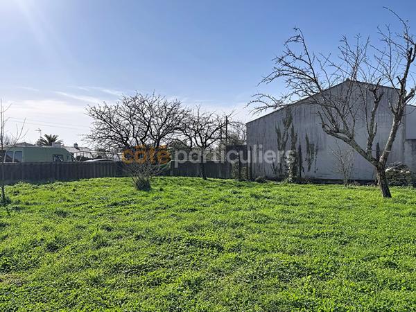 Vente
                Terrain406 m² - LE CHATEAU D OLERON (17480)