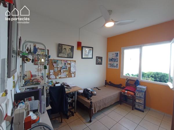 Maison familiale 8 pièces sur deux niveaux