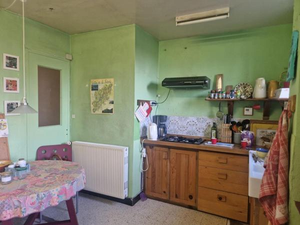 Belle maison T4 avec garage, dépendances, terrain