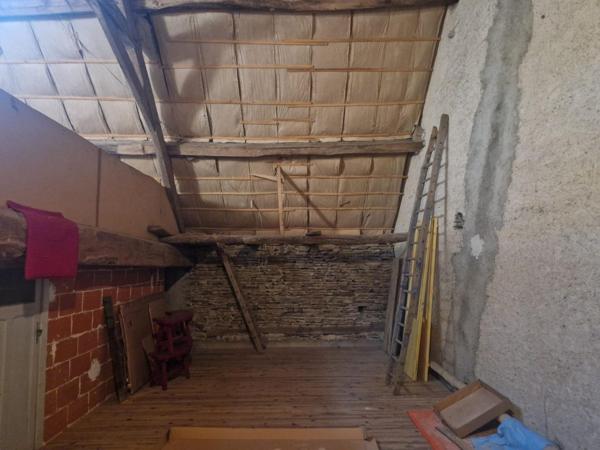 Belle maison T4 avec garage, dépendances, terrain