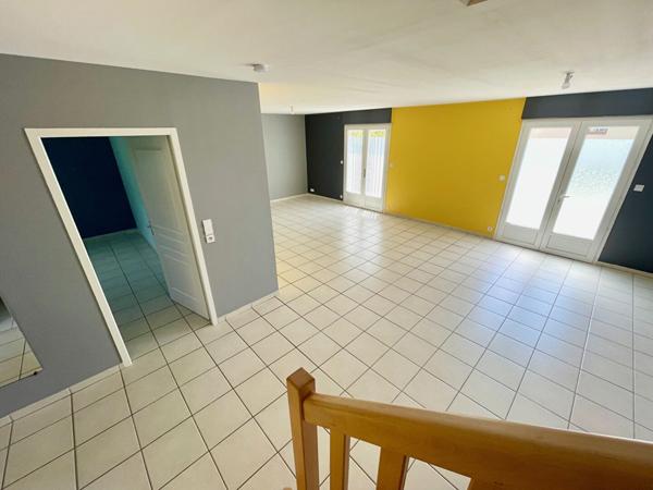 Maison L Isle Jourdain 135 m²