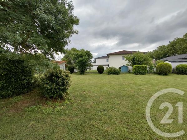 Terrain à vendre  650 m 2   MONDONVILLE  - 31