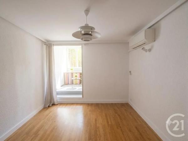 Appartement T3 à vendre  3 pièces - 94,38 m 2   PERPIGNAN  - 66