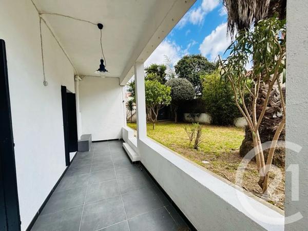 Appartement T3 à vendre  3 pièces - 94,38 m 2   PERPIGNAN  - 66
