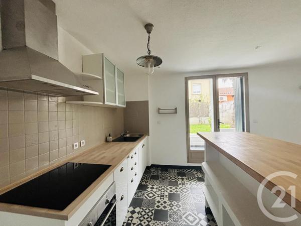 Appartement T3 à vendre  3 pièces - 94,38 m 2   PERPIGNAN  - 66