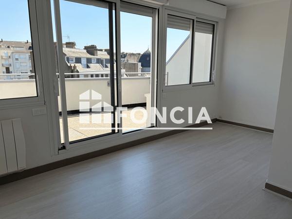 Location Appartement 3 pièces 53.69 m² - 54 RUE ST GUILLAUME Saint Brieuc 22000