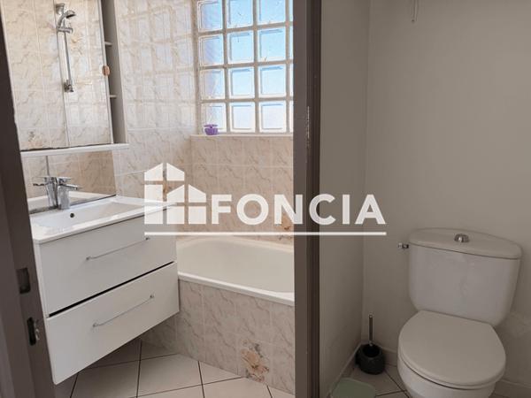 Location Appartement 3 pièces 53.69 m² - 54 RUE ST GUILLAUME Saint Brieuc 22000