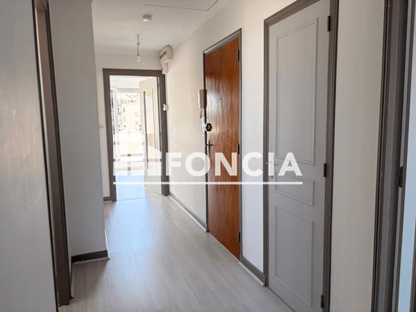 Location Appartement 3 pièces 53.69 m² - 54 RUE ST GUILLAUME Saint Brieuc 22000
