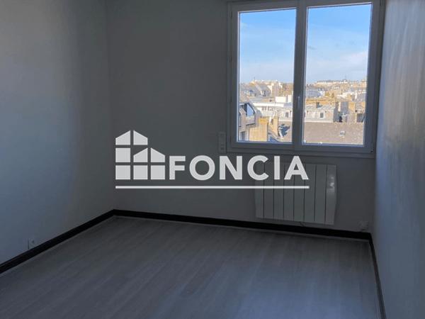 Location Appartement 3 pièces 53.69 m² - 54 RUE ST GUILLAUME Saint Brieuc 22000