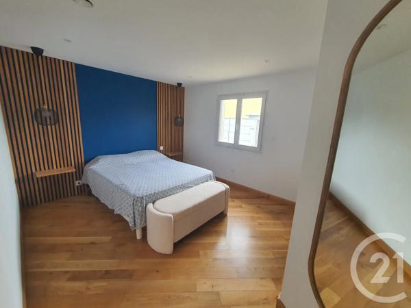 Maison à vendre  7 pièces - 215,20 m 2   LISLE SUR TARN  - 81
