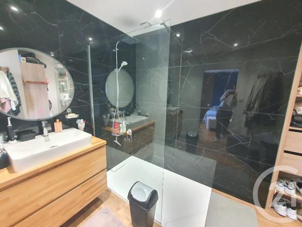 Maison à vendre  7 pièces - 215,20 m 2   LISLE SUR TARN  - 81