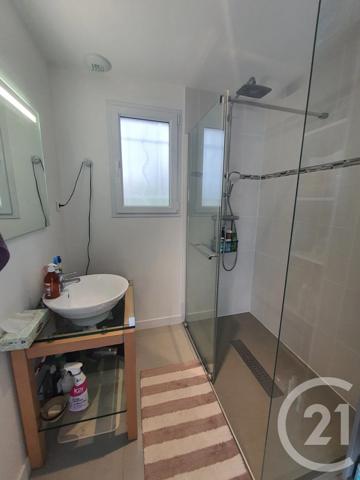 Maison à vendre  7 pièces - 215,20 m 2   LISLE SUR TARN  - 81