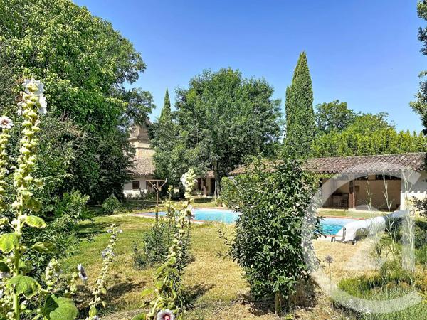 Maison à vendre  7 pièces - 215,20 m 2   LISLE SUR TARN  - 81