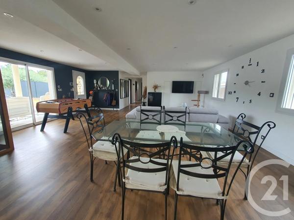 Maison à vendre  7 pièces - 215,20 m 2   LISLE SUR TARN  - 81