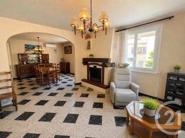Immeuble à vendre  266 m 2   ST JUERY  - 81